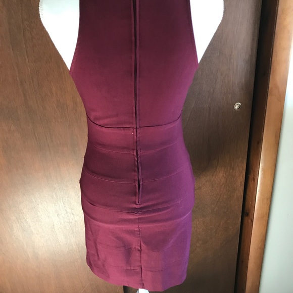 Burgundy dress - Picture 2 of 3